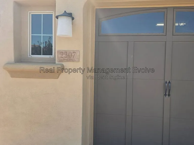 2307 E Mahogany Pl — Photo 6