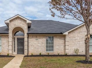 438 Beard Dr, Cedar Hill, TX 75104