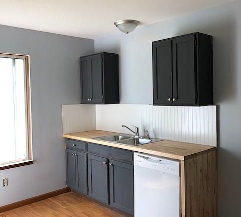 5th image of 3887 Brook Dr