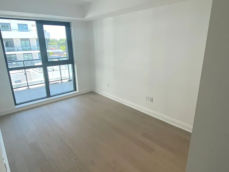 505 Glencairn Ave #302 — Photo 14