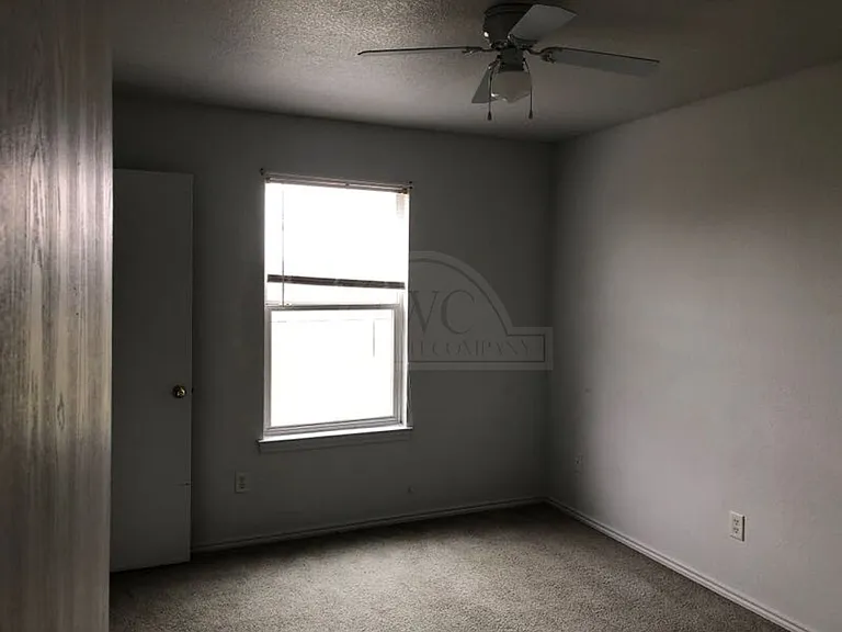 5704 Redstone, Killeen — Photo 9