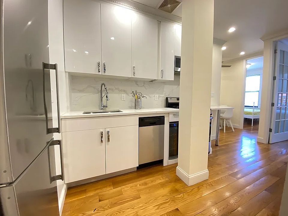 1st image of 1875 Lexington Ave #5D