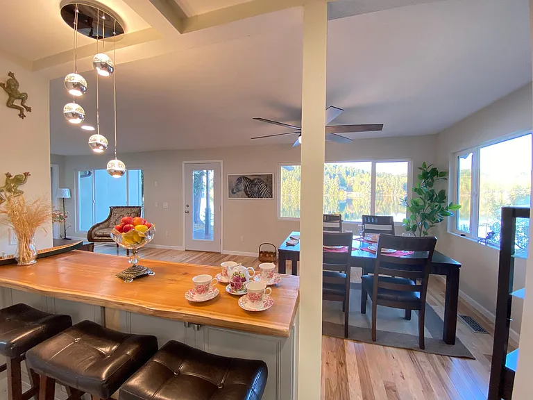1304 Madrona Beach Rd NW — Photo 20