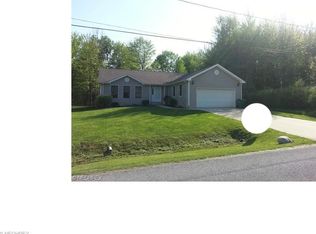 1672 Sugar Creek Dr, Rock Creek, OH 44084