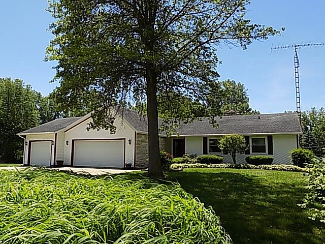 1st image of 22996 Gary Dr