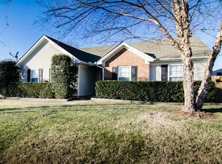2201 Newport Dr, Spring Hill, TN 37174