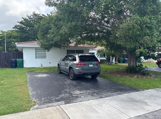 17322 SW 94th Ave, Village Of Palmetto Bay, FL 33157