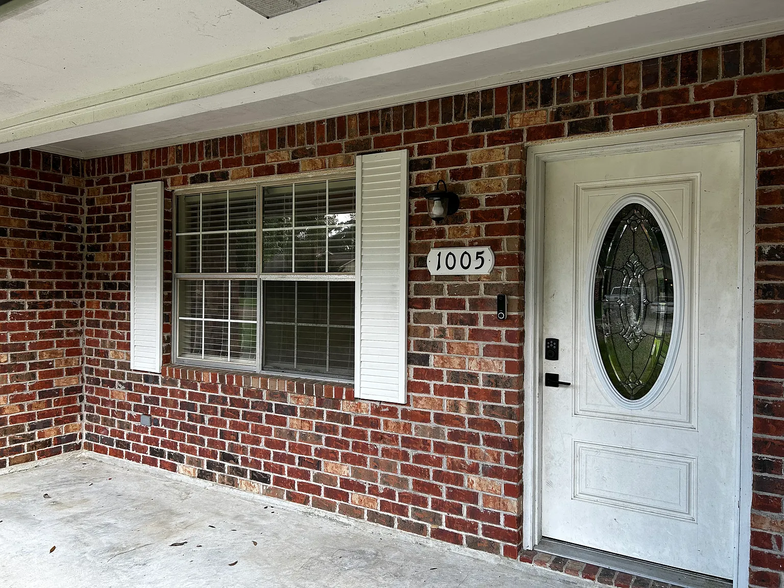 3 bed, 1659 sqft, $1,650 — Photo 2