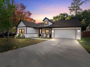 3513 Falcon Way, Conroe, TX 77304