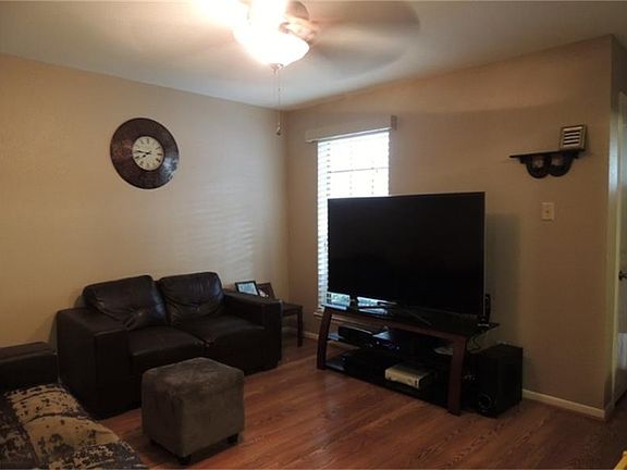 5th image of 2739 Foliage Green Dr
