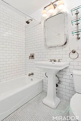 Rented by Mirador Real Estate | media 8