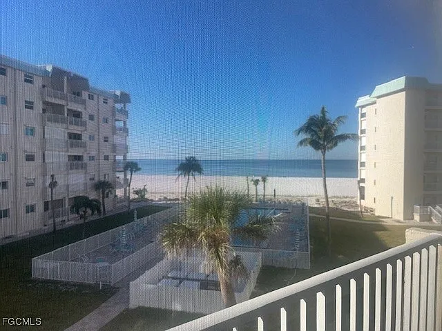 7400 Estero Blvd #315 — Photo 3