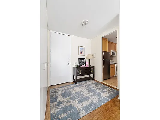 Rented by Douglas Elliman | media 18