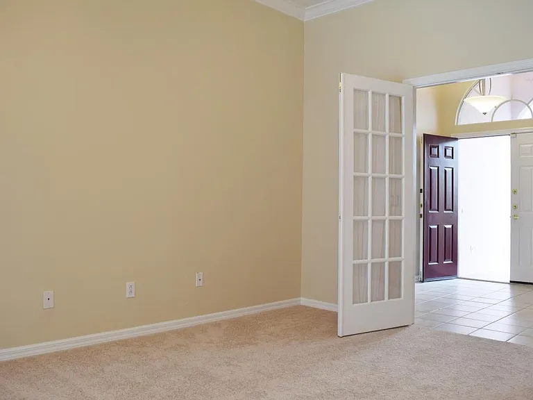 7408 Ridge Rd — Photo 9