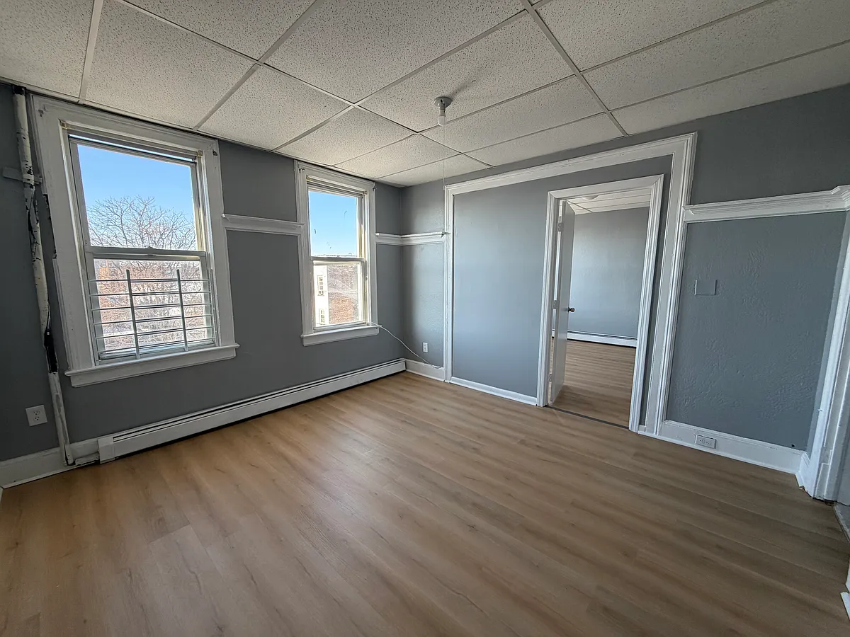 Building Photo - 9 Boyd St #6