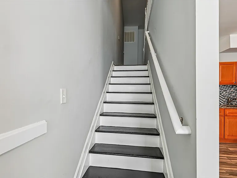 1324 W Lombard St #2 — Photo 20