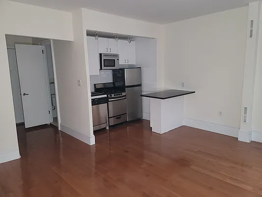 Rented by OGI Management | media 12