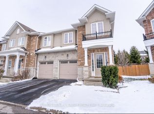 90 Raymond Rd #23, Hamilton, ON L9K0J6