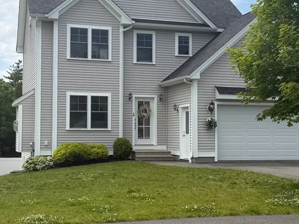 19 Lighthouse Ln, Westminster, MA 01473