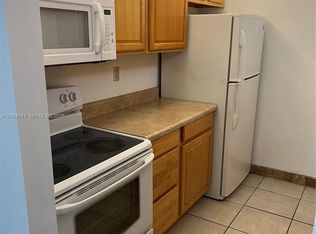 4116 NW 88th Ave APT 104, Pompano Beach, FL 33065