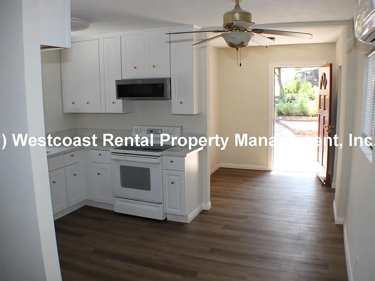 6360 Pacific Ridge Rd — Photo 40