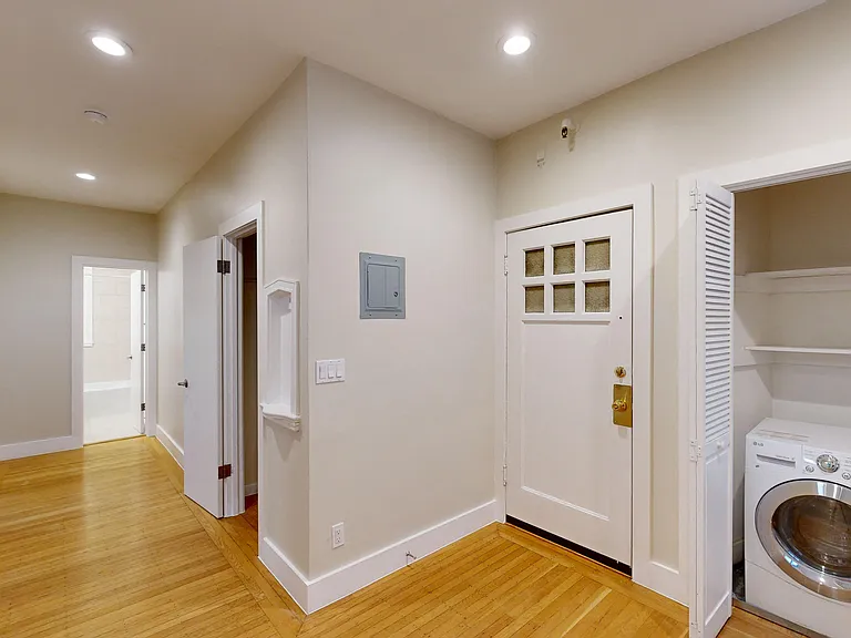 701 Taylor Street — Photo 18
