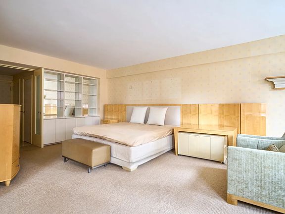 4th image of 80 Park Ave APT 8K