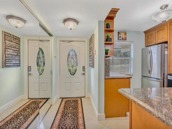 7680 NW 1st Street #108, Margate, FL 33063