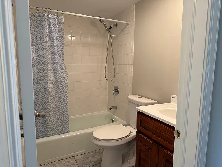 178 Berwick Pl #22M — Photo 10