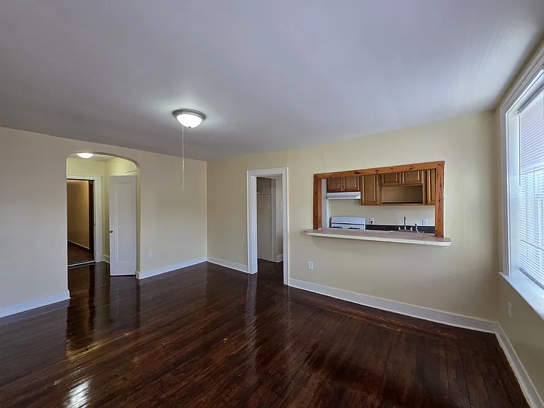 34 Hotchkiss St #6C — Photo 5