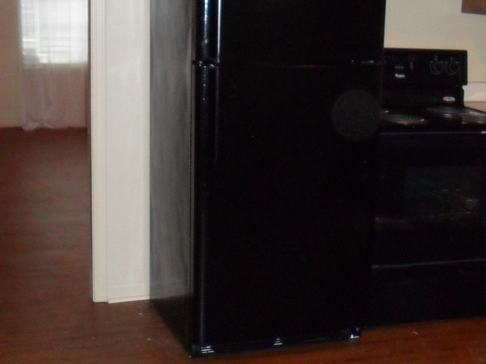 2nd image of 1817 Reservoir Rd APT 8