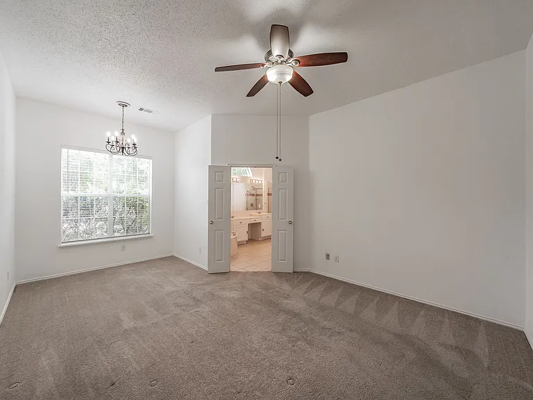 4728 Grant Park Ave — Photo 27