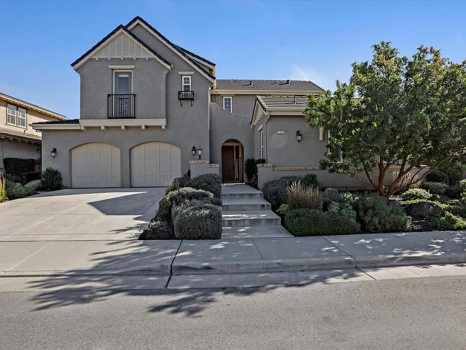 1st image of 1540 Bautista Way