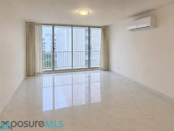 6471 Avenue Isla Verde #501 — Photo 3