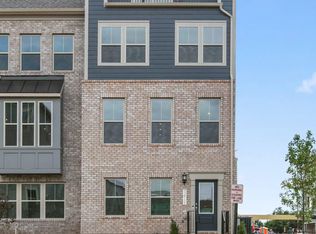 3811 Shale Ridge Rd, Woodbridge, VA 22193