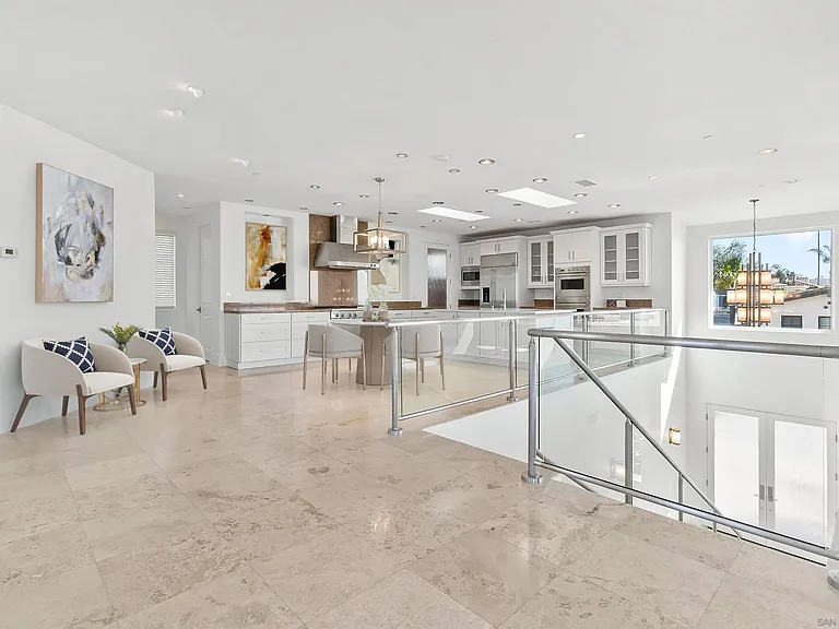 1371 San Elijo Ave — Photo 13