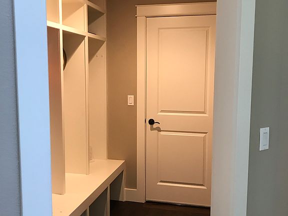 4th image of 4527 110th Ave NE
