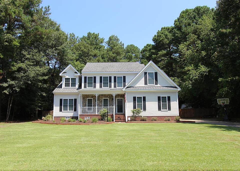 1st image of 102 Hyacinth Rd