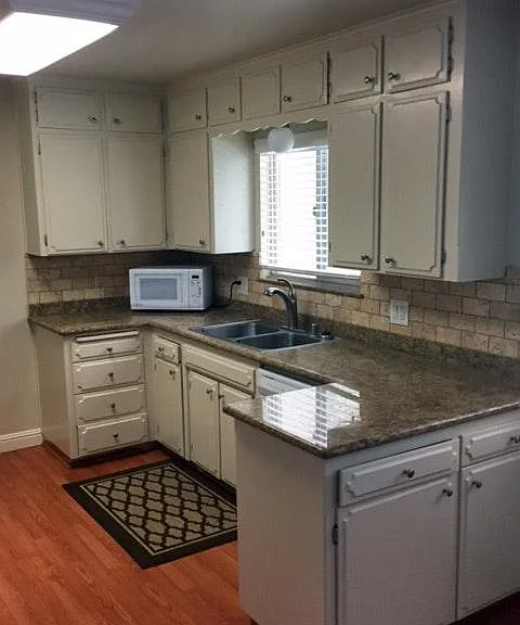 1657 W Ellery Way — Photo 3