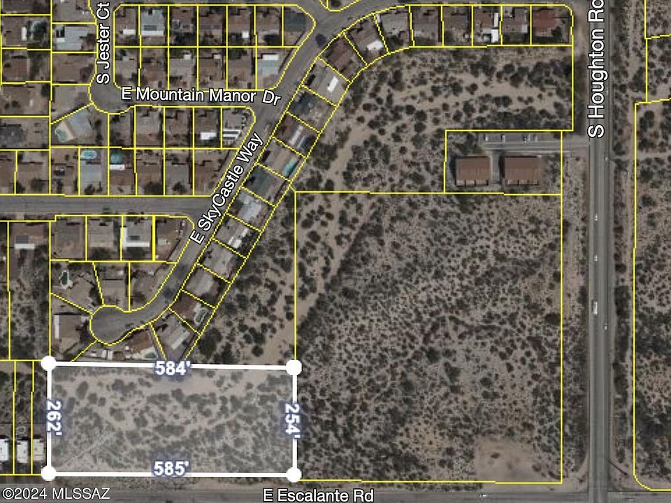 2nd image of 10170 E Escalante Rd