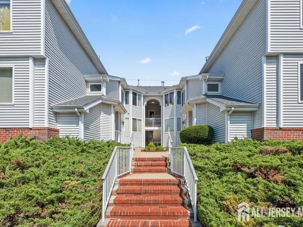 806 Jesse Way, Piscataway, NJ 08854