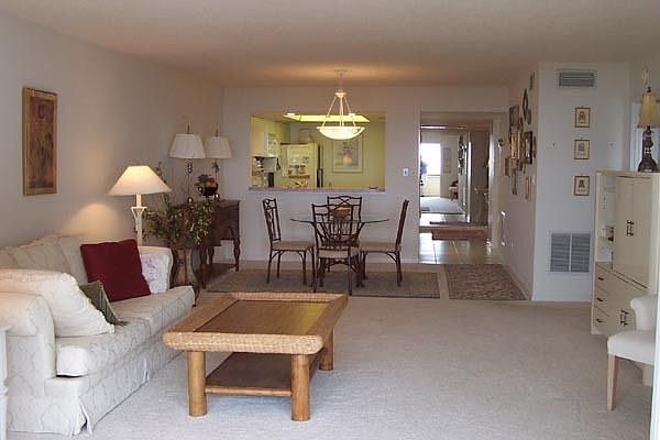 1st image of 1080 W Peppertree Ln APT 505A