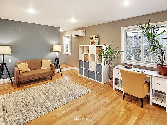 3rd image of 9607 21st Avenue SW