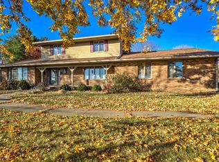 1619 W Hallock Hollow Rd, Edelstein, IL 61526