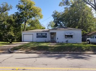 1716 Park St, Commerce, TX 75428