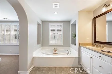 4432 Owens St #105 — Photo 33