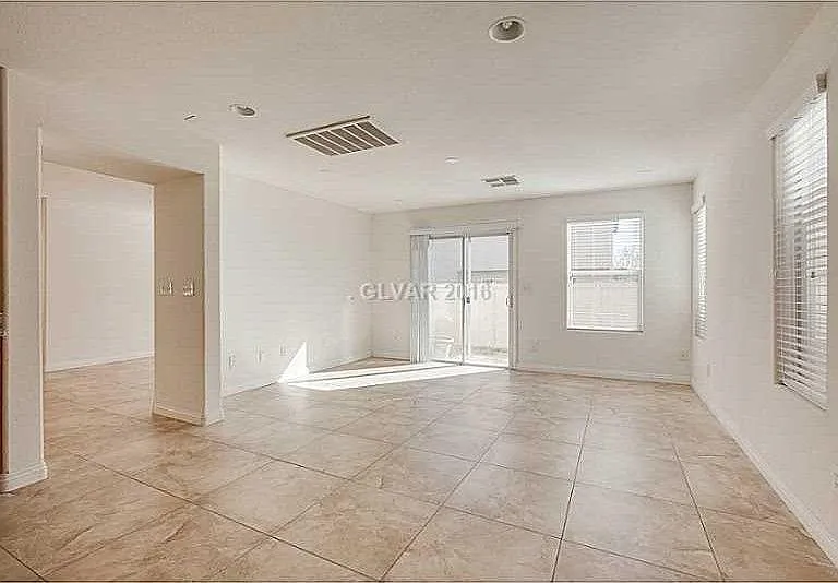 8967 Ryan Creek Ave — Photo 5