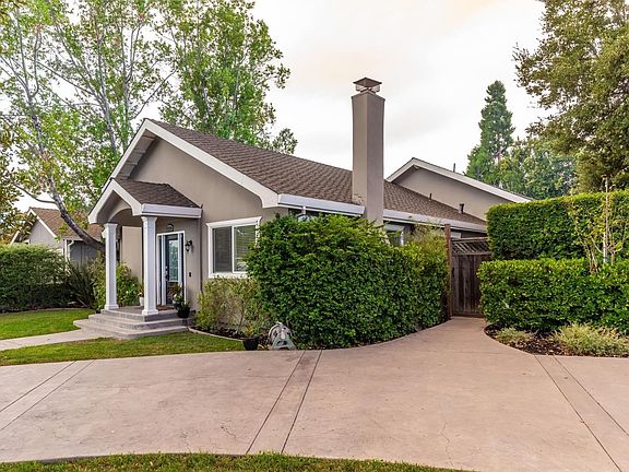 3rd image of 15535 Loma Vista Ave