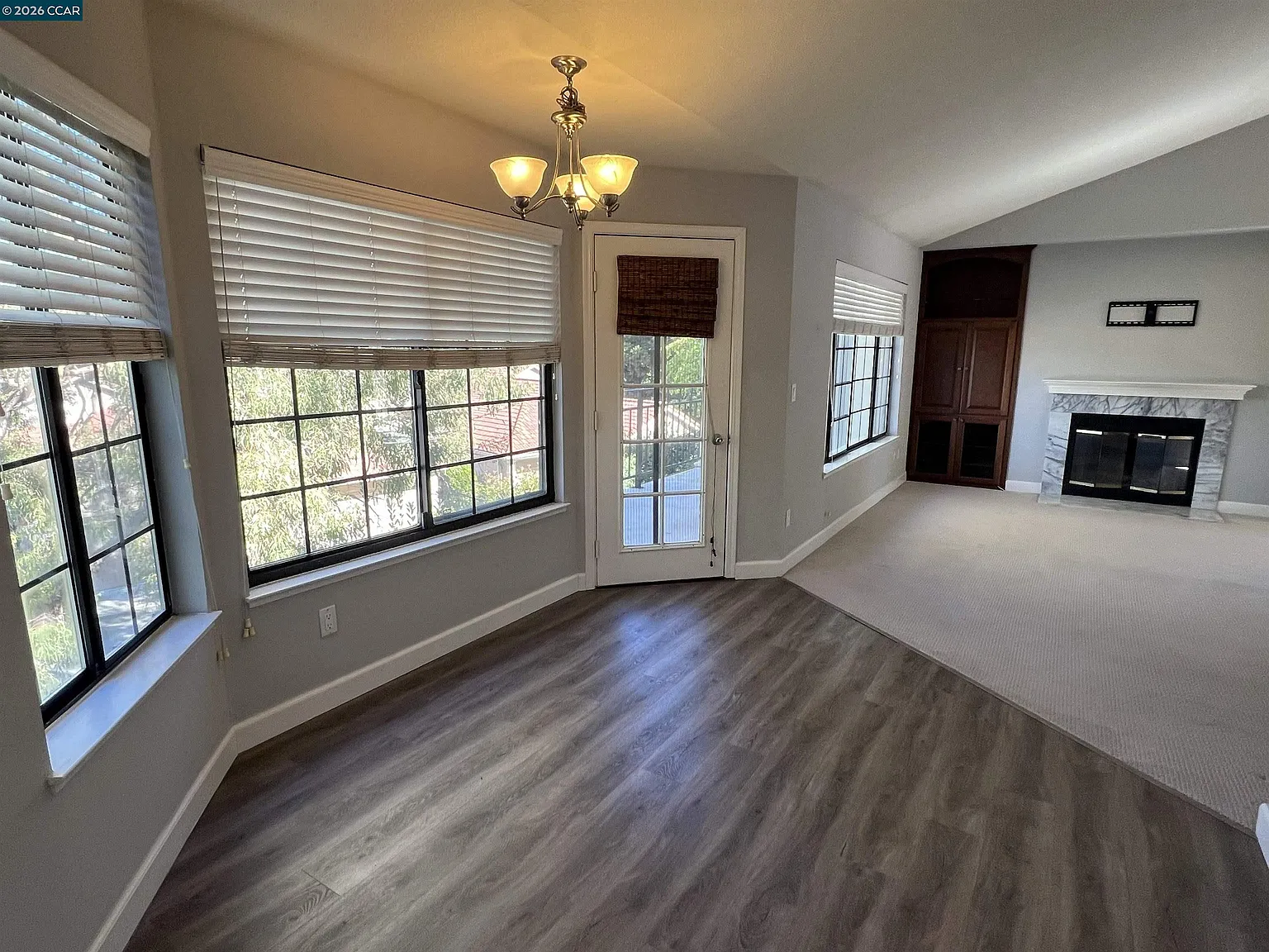 3 bed, 1250 sqft, $3,700 — Photo 3