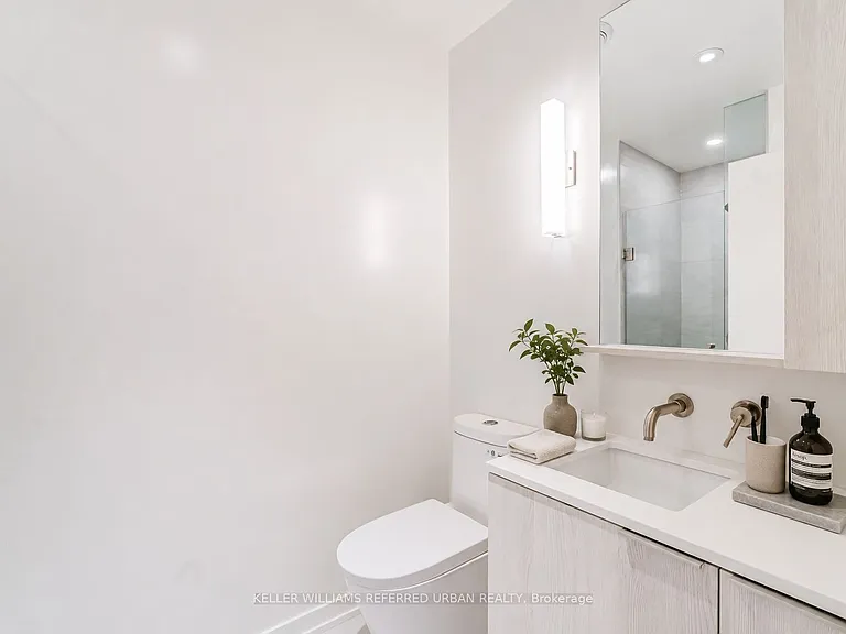 110 Broadway Ave #710 — Photo 8